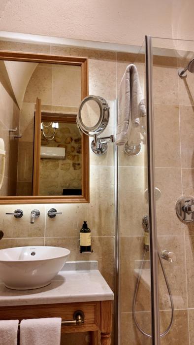 shamas hotel