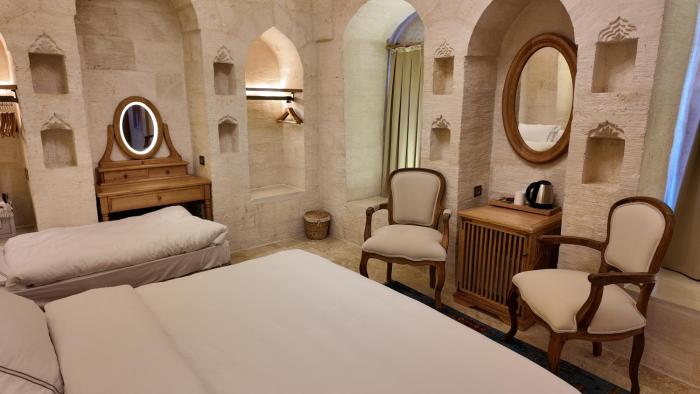 shamas hotel