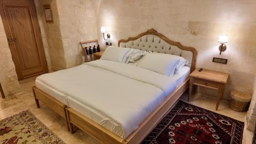 shamas hotel