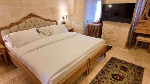 shamas hotel