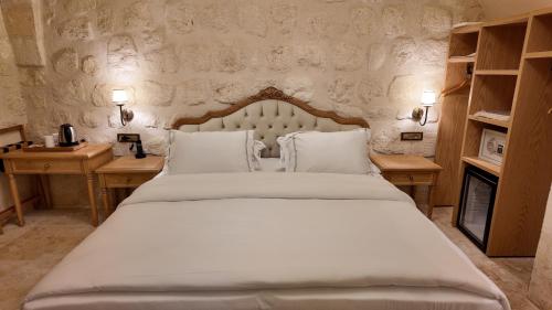 shamas hotel
