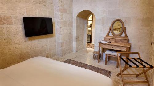 shamas hotel