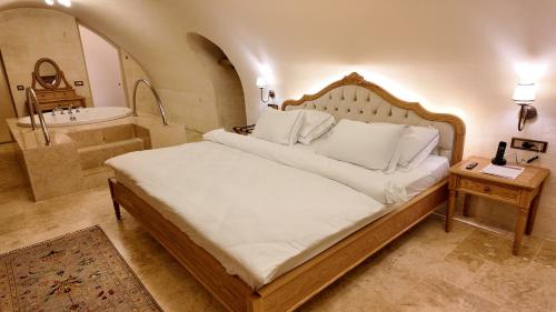 shamas hotel