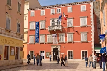 apartments regent 3