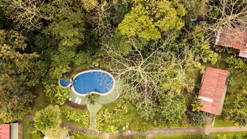 catarata eco lodge
