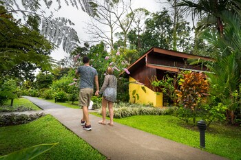 catarata eco lodge
