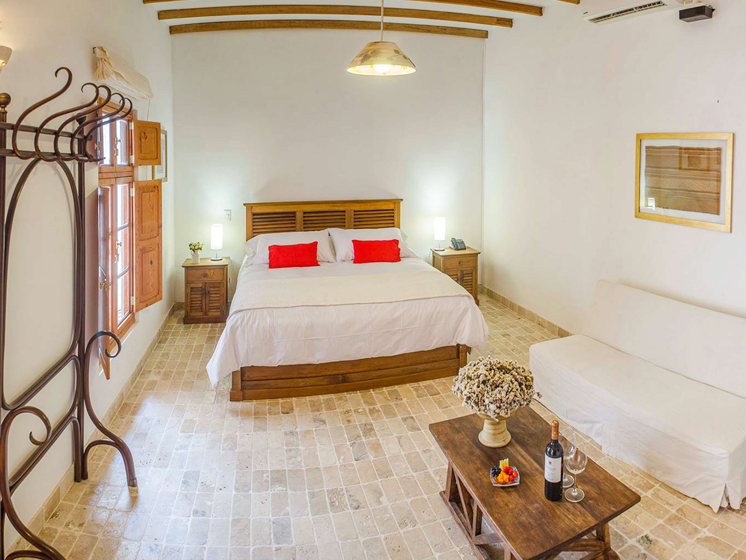 hotel vinas queirolo