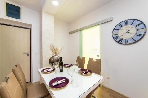 apartment karlo