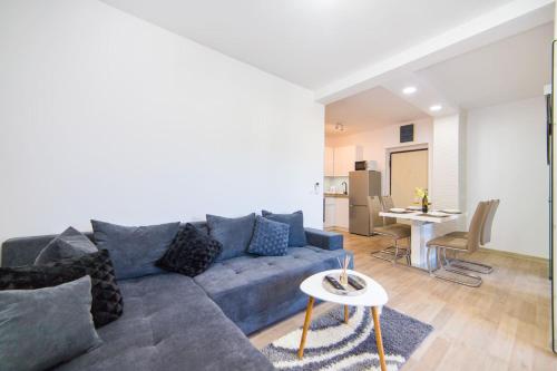 apartment karlo