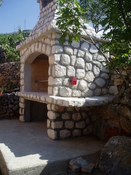 Apartments Vjenceslava,,2 star