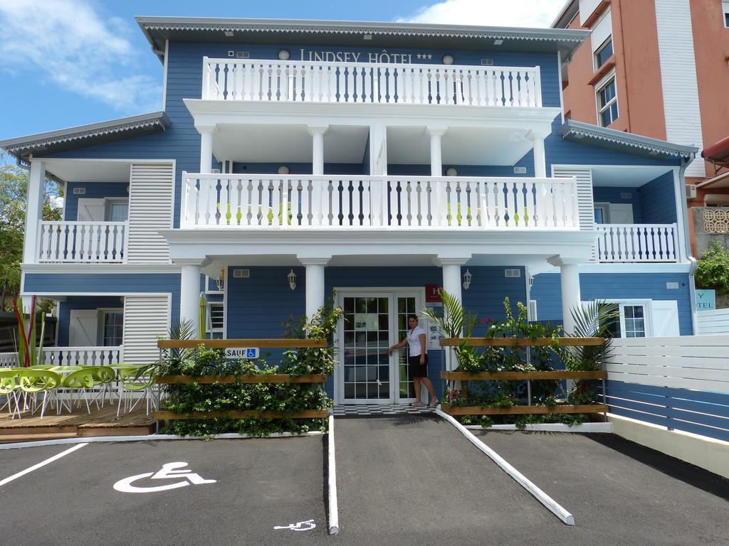 lindsey hotel