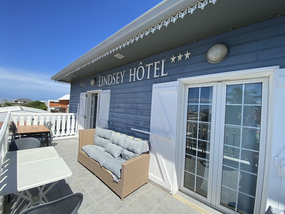 lindsey hotel