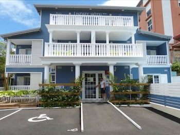 lindsey hotel
