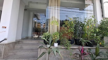 hotel taj homestay a unit of sahnis