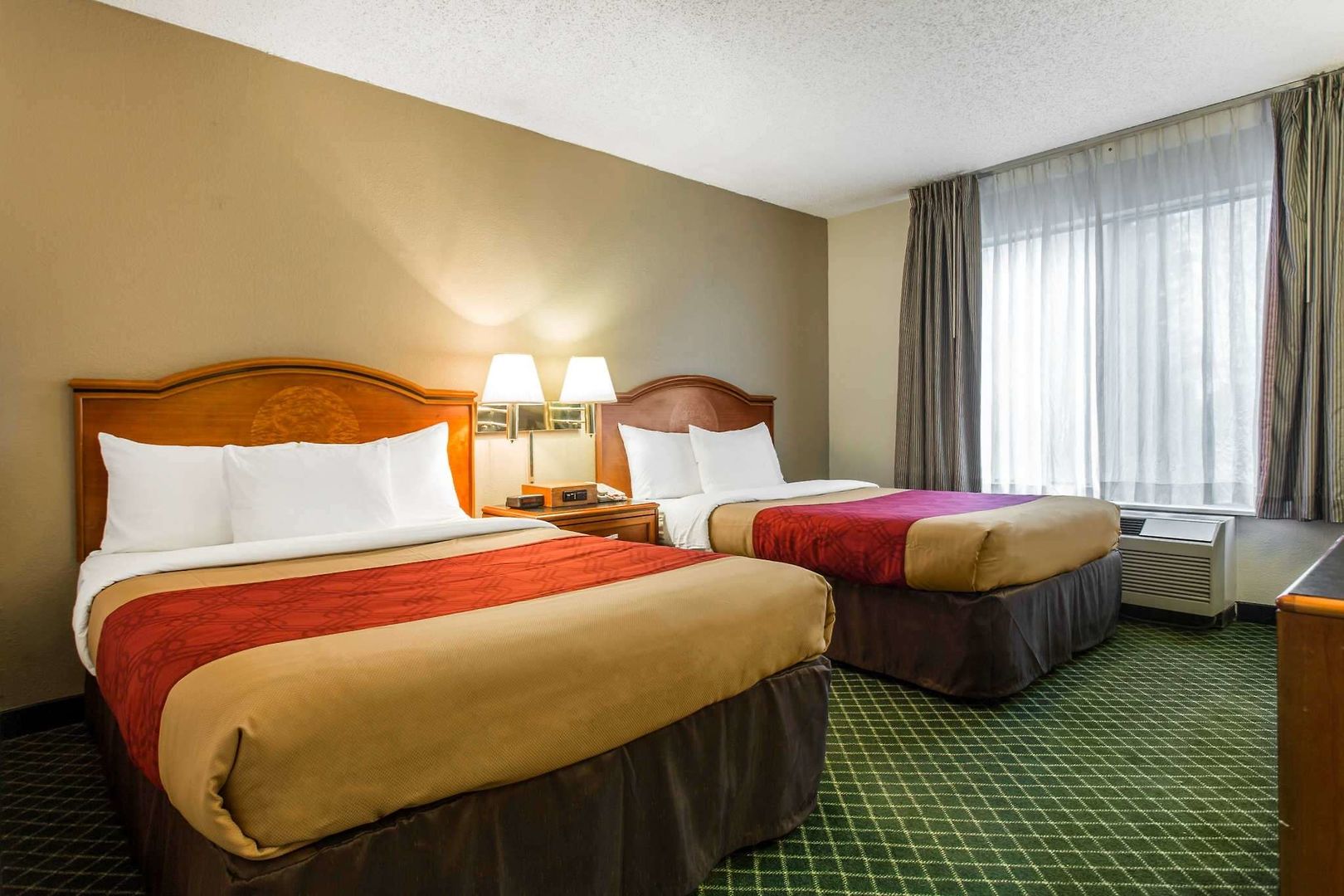 econo lodge inn and suites charlotte nc