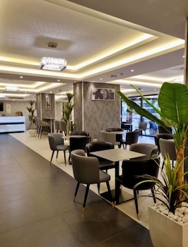 el aziz inn cheraga