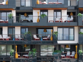 aminess younique vollo hotel residences