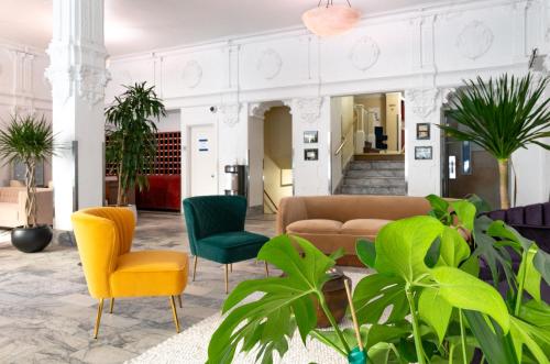 superhero hotel