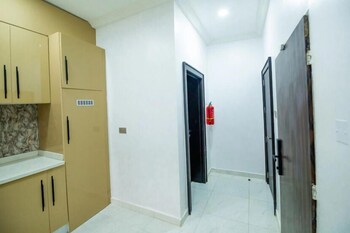 king melody hotel