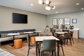 hyatt studios jacksonville st johns town center