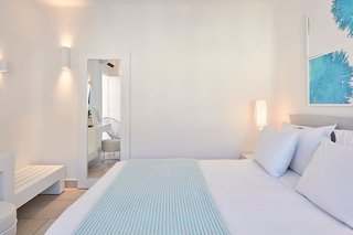 Aqua Blue Hotel,Megalochori>>Fira,5 star