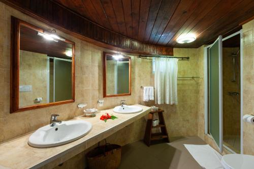 hotel cote dor lodge