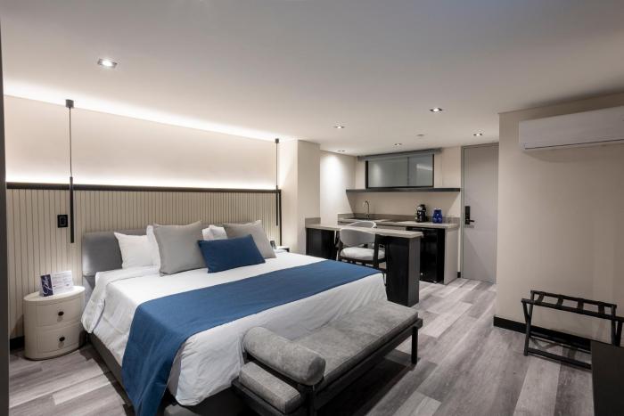 altus hotel