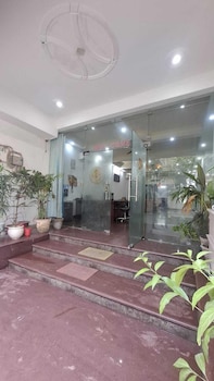 taj homes a unit of sahnis villa