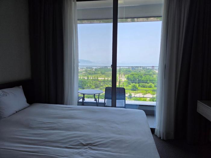 riviera hotel yeongjong