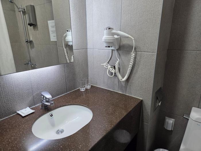 riviera hotel yeongjong