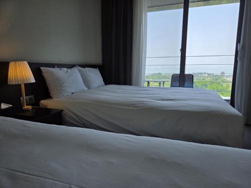 riviera hotel yeongjong