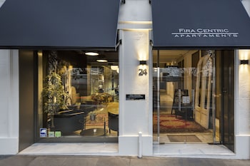 fira centric apartments by gaiarooms