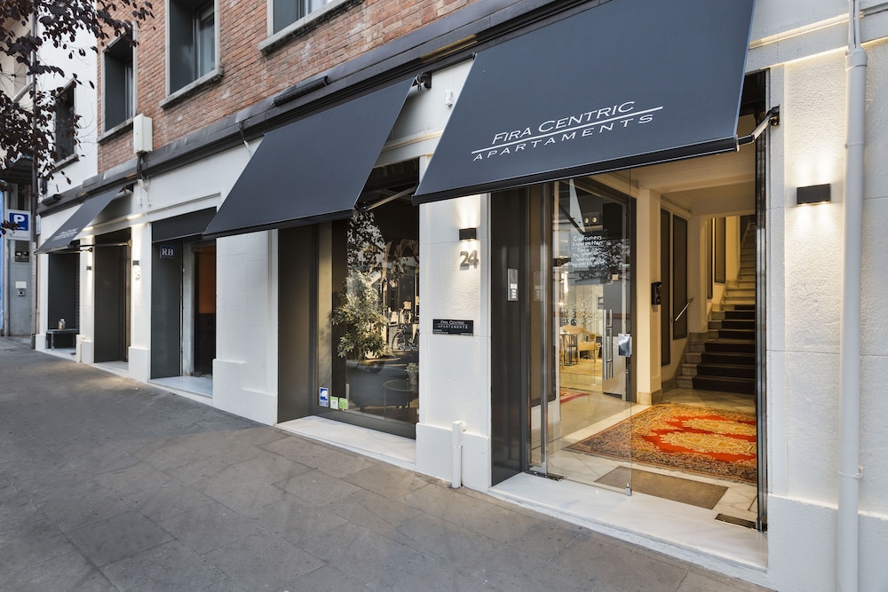 fira centric apartments by gaiarooms