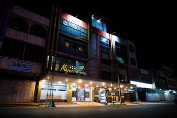 tripletree majestiq hotel