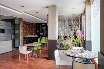 tripletree majestiq hotel