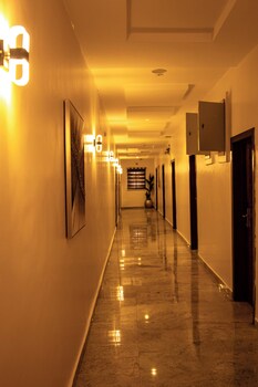 nice mason serene and suites