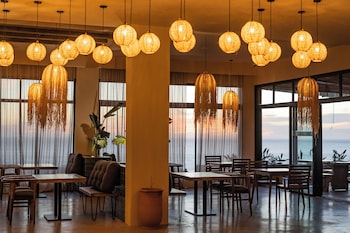 nobi boutique surf hotel