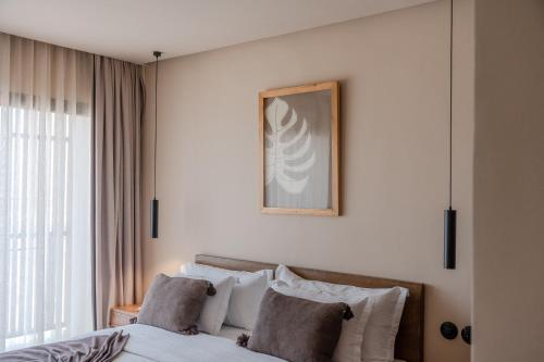 nobi boutique surf hotel