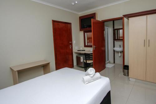 plm golden lodge