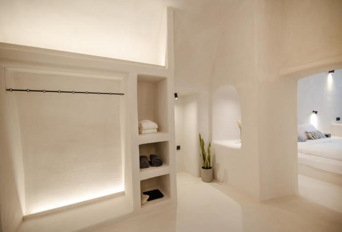 one of one suites