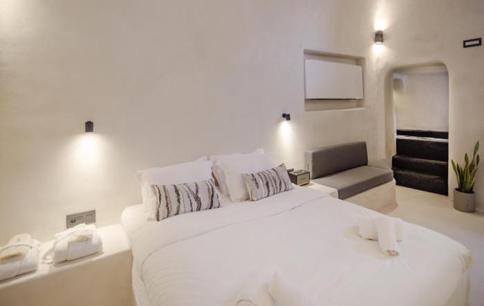 one of one suites