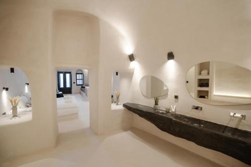 one of one suites