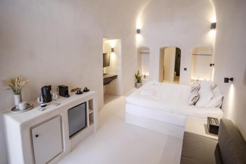 one of one suites