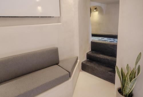one of one suites