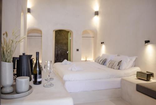 one of one suites