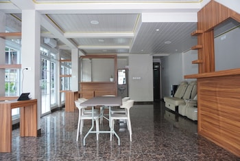 Sinok Homestay Parapat,,3 star