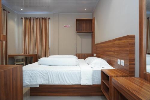 sinok homestay parapat