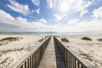 beach club condos