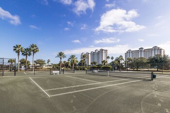 beach club condos
