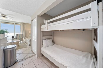 beach club condos